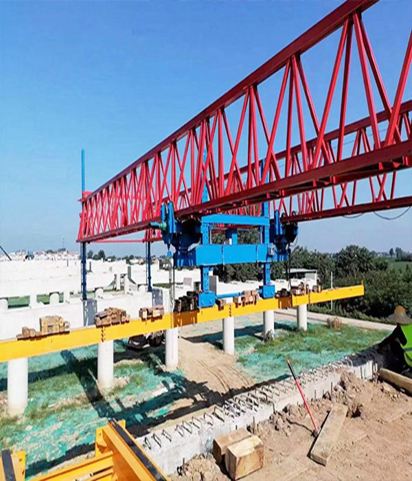 新疆克孜勒节段拼架桥机厂家 节段拼架桥机湿接缝混凝土浇筑与养护施工流程详解