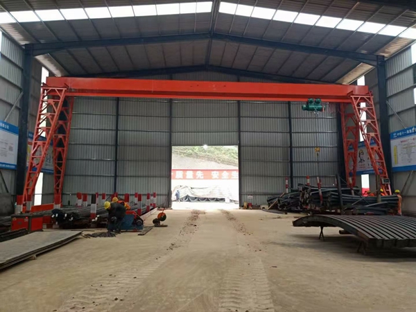 伊春龙门吊厂家 龙门吊高精度轨道安装与测量技术要点