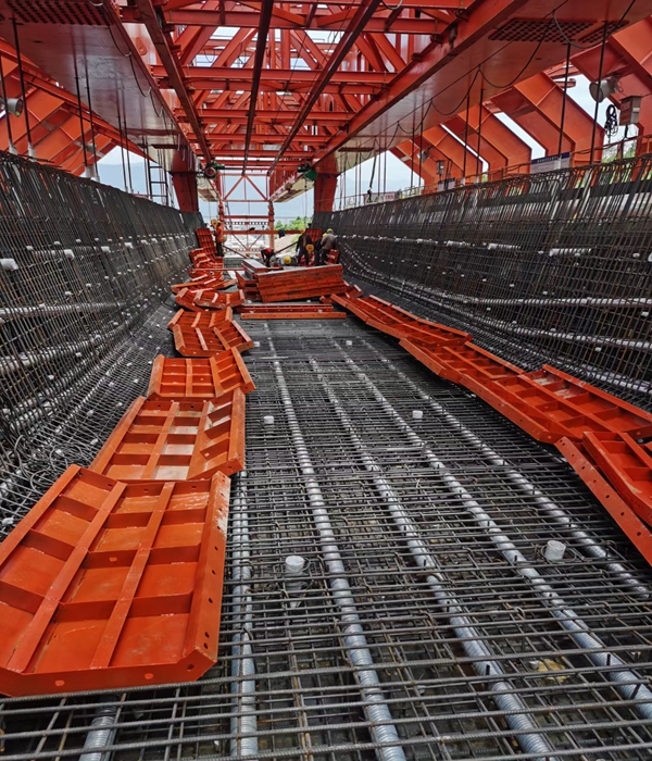 广东珠海移动模架厂家 移动模架安全防护设计实用技术要点