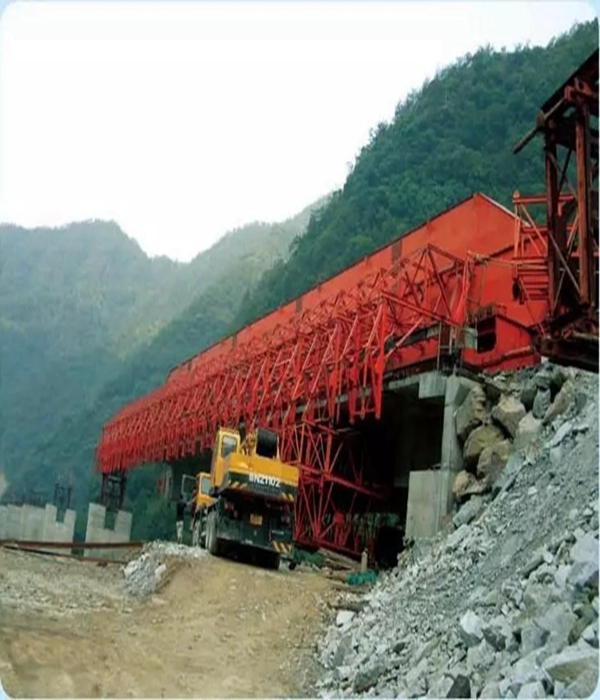 广东广州移动模架厂家 移动模架模板开合机构实用设计要点