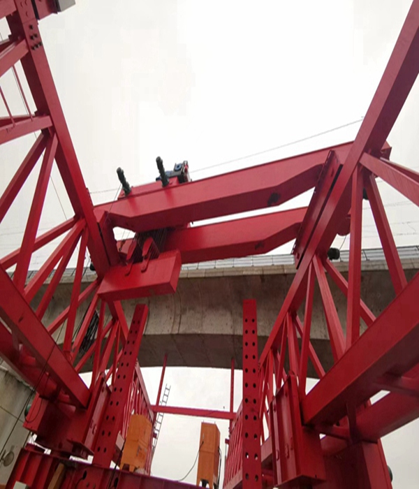 吉林延边架桥机厂家 架桥机主梁上拱度与下挠度的技术要求及检验规范