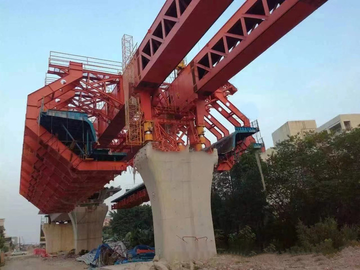 四川眉山移动模架厂家 移动模架预压试验实施解析：材料选择、分级加载与测量管控实践